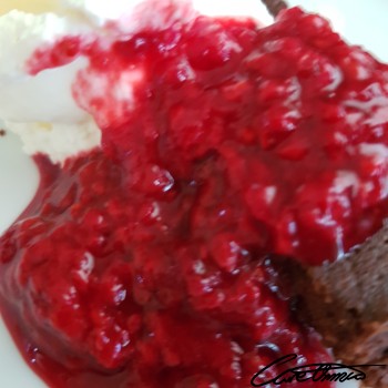Image of Raspberry Puree (With Seeds) that contains capric acid (10:0)