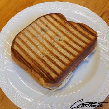 Image of Grilled Ham & Cheese Sandwich (With Spread) that contains sodium