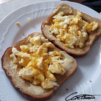 Image of Scrambled Egg Sandwich
