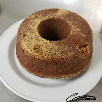 Image of Sponge Cake (Chocolate) that contains carbohydrates, by difference