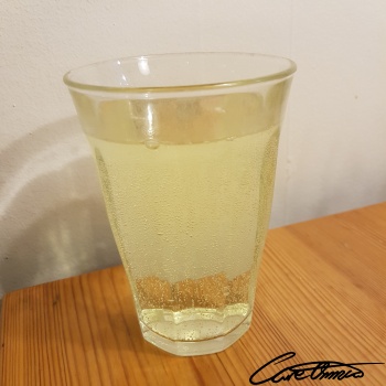 Image of Lemon Juice (100%, Unspecified Form) that contains water