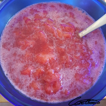 Image of Cooked Or Canned Strawberries (Unspecified Type Of Sweetener, Unspecified If Sweetened Or Unsweetened)