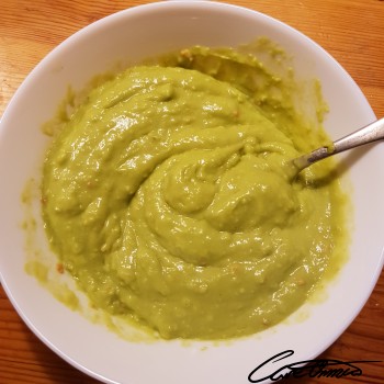 Image of Guacamole that contains potassium