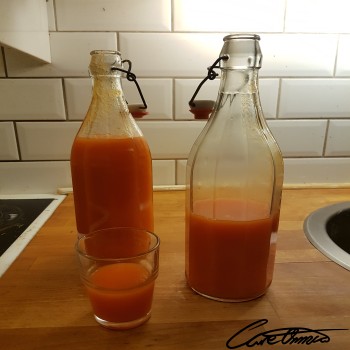 Image of Carrot Juice (100%) that contains alpha-carotene