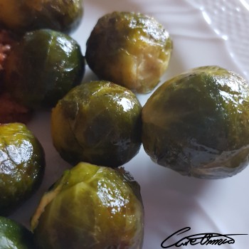 Image of Cooked Brussels Sprouts (Made With Butter, Unspecified Form)