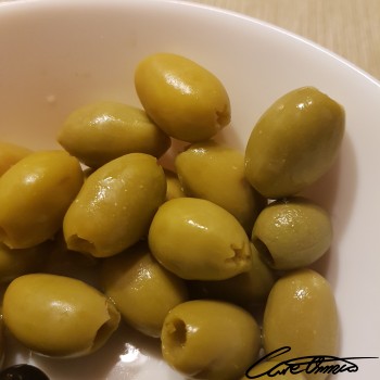 Image of Green Olives that contain total lipid (fat)
