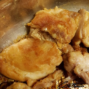 Image of Baked Or Fried Chicken Thigh (Coated, Made With Butter, Prepared Skinless, Coating Not Eaten) that contain myristic acid (14:0)