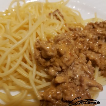 Image of Spaghetti Sauce (With Beef Or Meat Other Than Lamb Or Mutton, Homemade) that contains protein