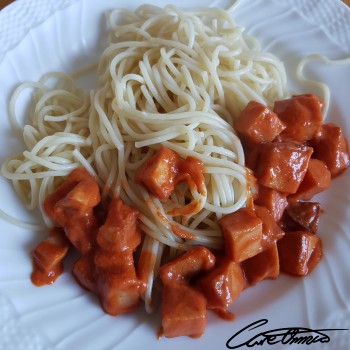 Image of Spaghetti (With Tomato Sauce & Frankfurters Or Hot Dogs)