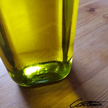 Image of Olive Oil (Extra Virgin) that contains arachidic acid (20:0)