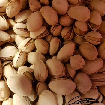 Image of Pistachio Nuts (Raw, Nuts) that contain alanine