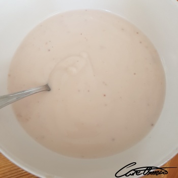 Image of Greek Yogurt (Strawberry, Nonfat) that contains sugars