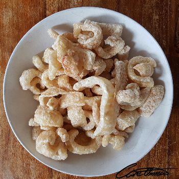 Image of Deep-Fried Pork Skin (Rinds) that contains lauric acid (12:0)