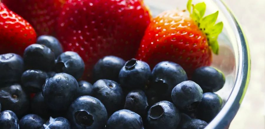 Blueberries and Strawberries In Health Study
