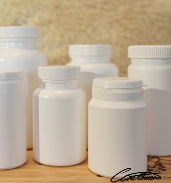 Care Omnia - Different sizes of cans for supplements